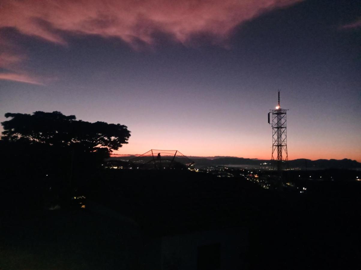 Suite Vista Panoramica Betim Ngoại thất bức ảnh
