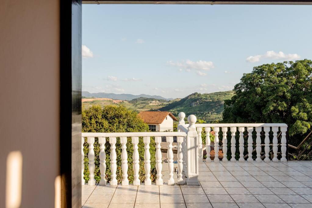 Suite Vista Panoramica Betim Ngoại thất bức ảnh